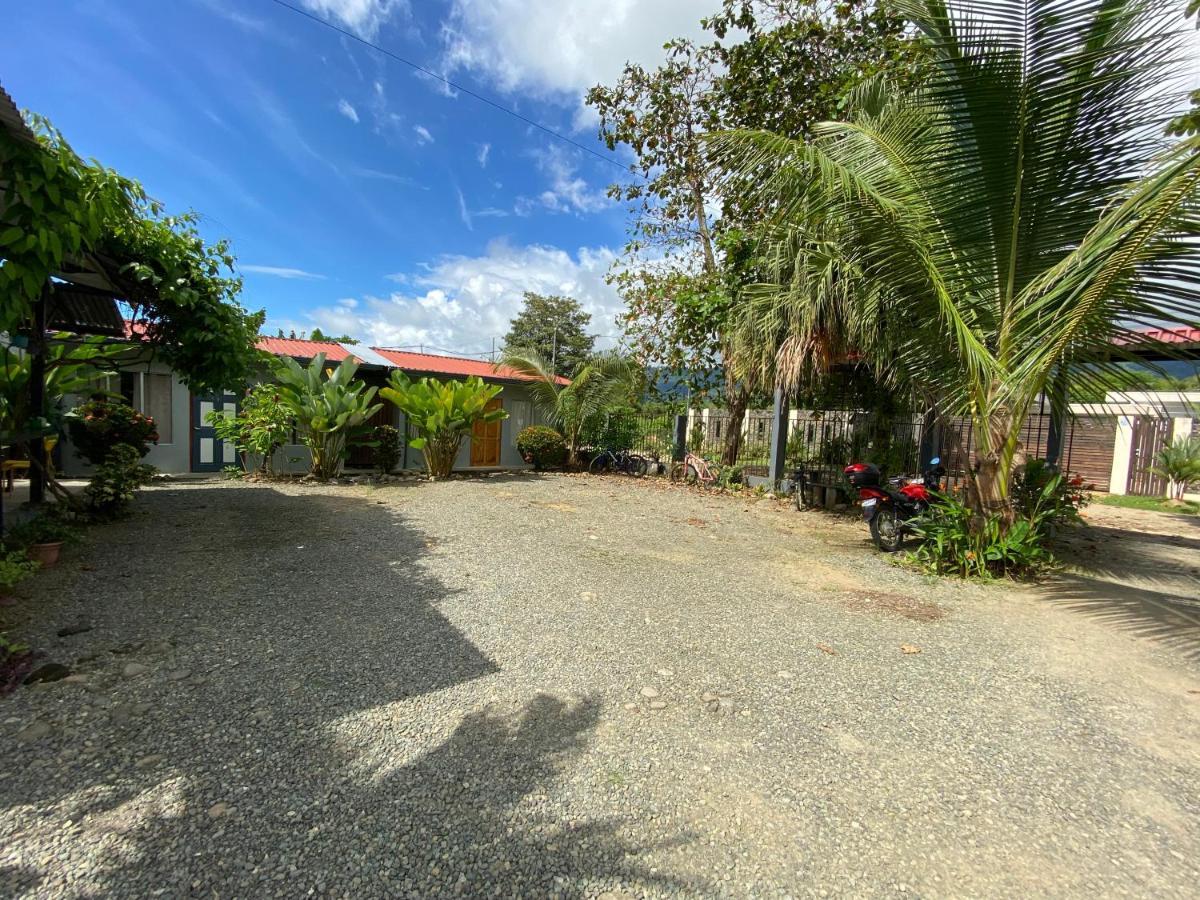 Rooms & Pool Macaws Uvita Εξωτερικό φωτογραφία