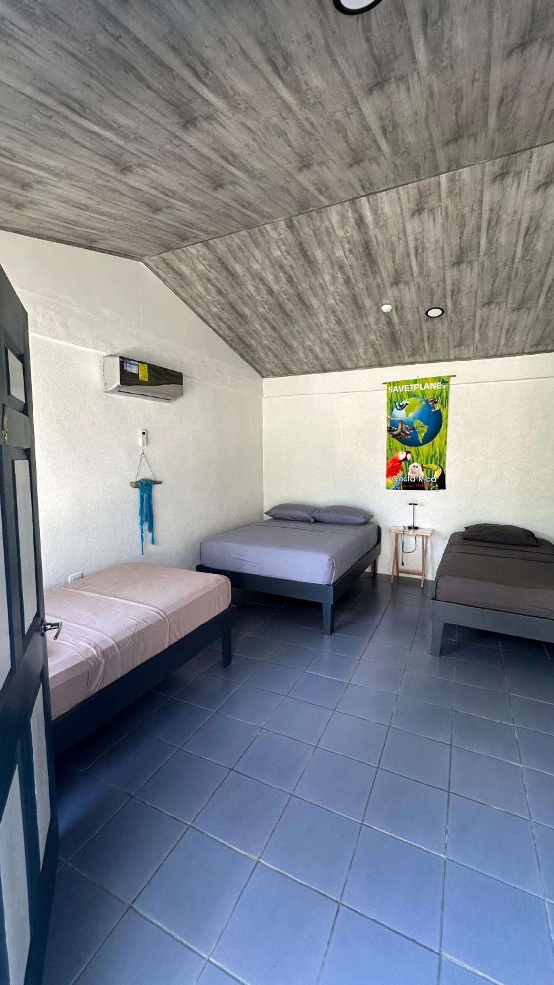 Rooms & Pool Macaws Uvita Εξωτερικό φωτογραφία